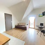 Dom Nad Brennica I *