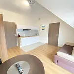 Dom Nad Brennica I *
