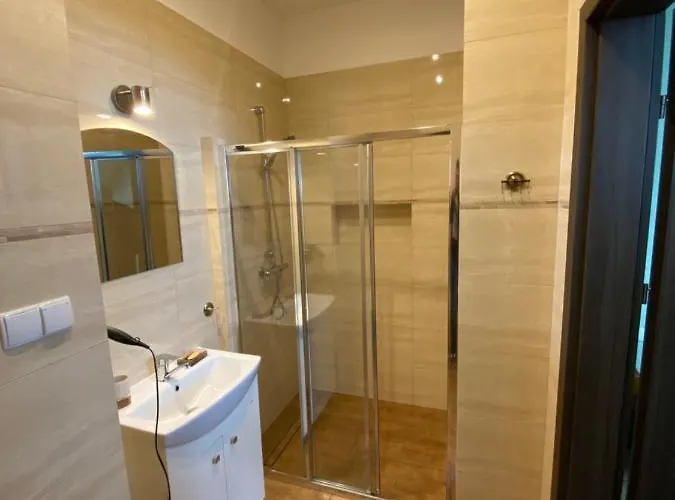 Dom Nad Brennica I Apartmán *