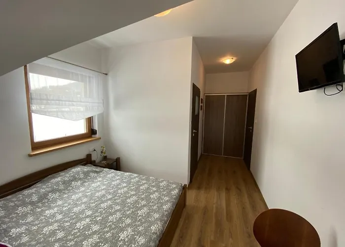 Dom Nad Brennica I Apartmán *