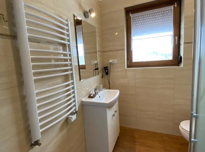 Dom Nad Brennica I *